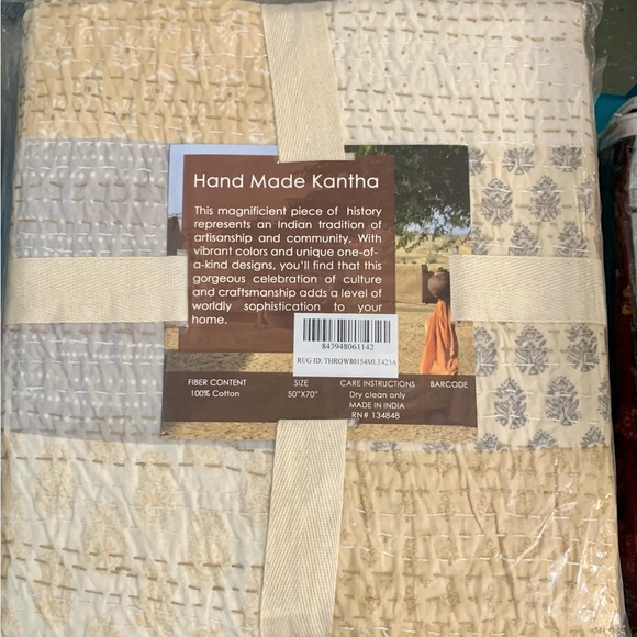Other - NIB Handmade Kantha Quilt in Cream and Gray
